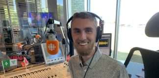 Vincent Gosselin au micro de la Société Radio Canada.
