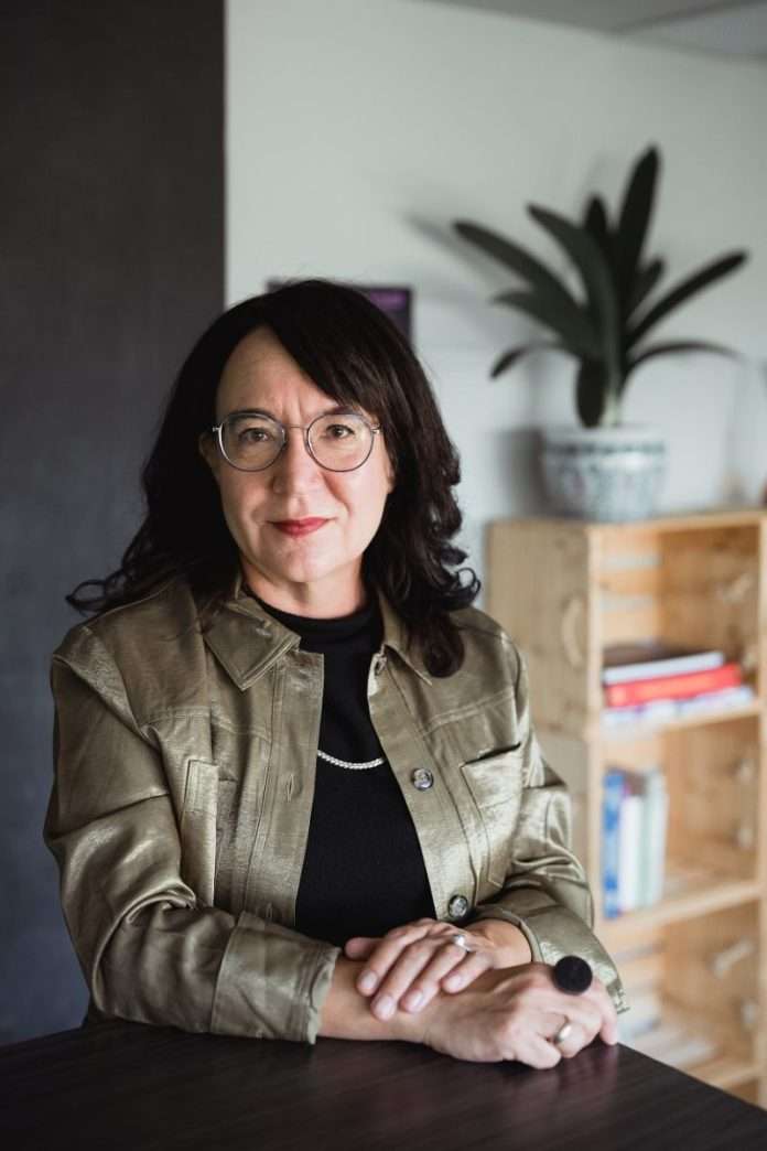 Anne-Lise Minier à ses bureaux du CREPAS