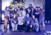 Groupe de personnes travaillant dans le tourisme